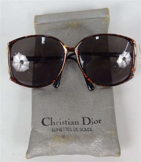 lunettes de soleil dior vintage|More.